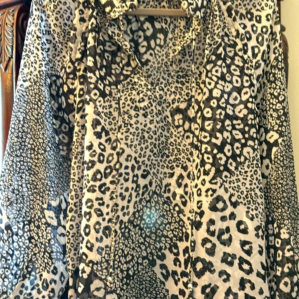 Abbeline women’s blouse size S